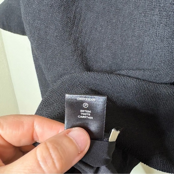 Ann Taylor Black Sheath Dress with Bell Sleeves Size 6 - Picture 6 of 7